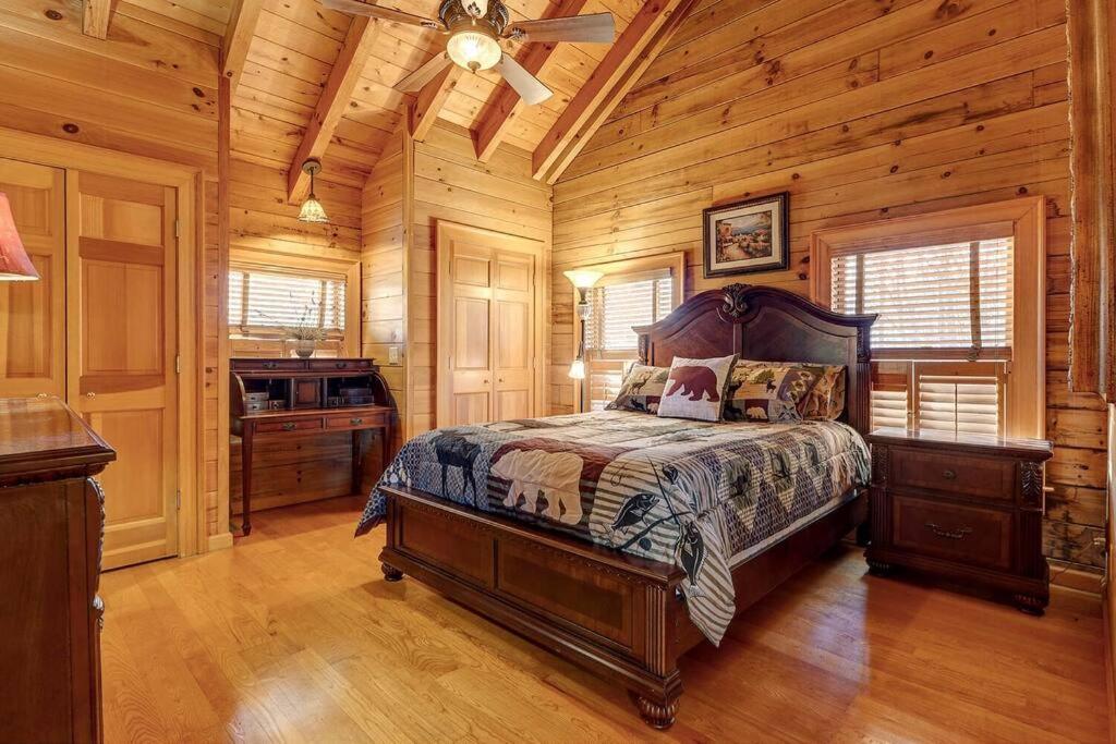 Blue Ridge Bliss- Spacious Cabin, Pets, Hot Tub! Bagian luar foto