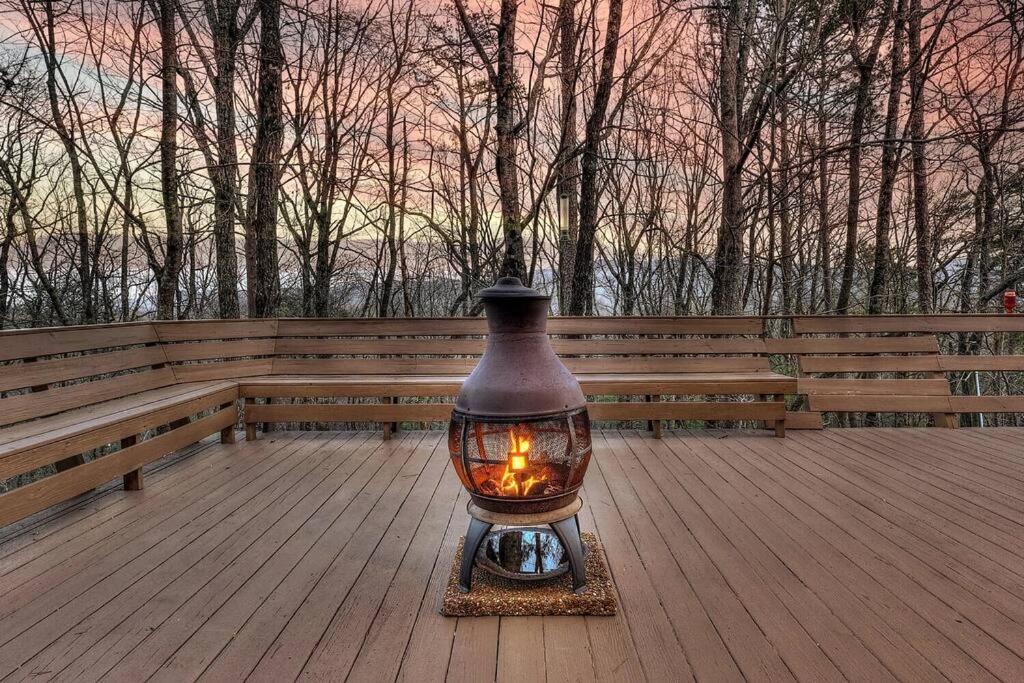 Blue Ridge Bliss- Spacious Cabin, Pets, Hot Tub! Bagian luar foto